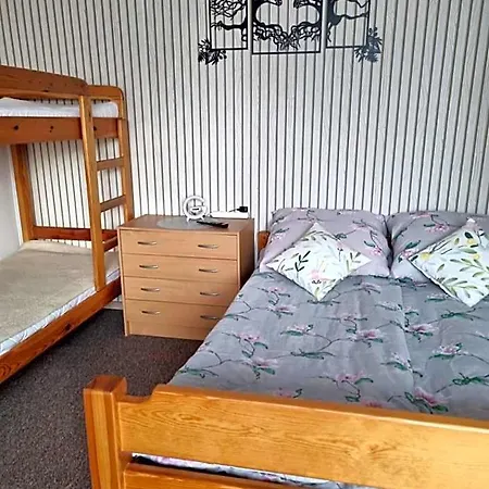 Wczasy Nad Jeziorem Hotel Jezierzany